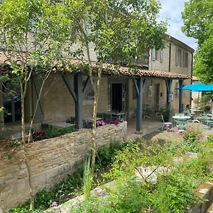 L'etape Du Chateau Bed & Breakfast